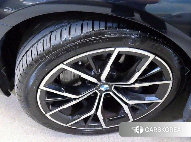 BMW 5 Series (G30) id 4490132 из Кореи 11