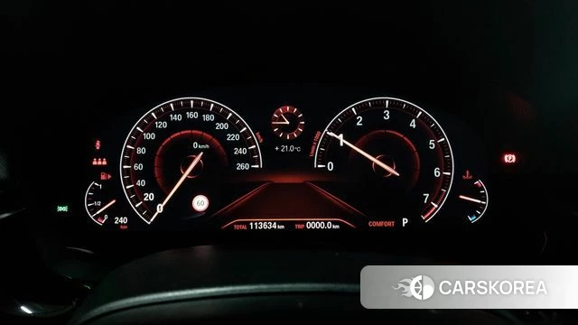 BMW 5 Series (G30) id 4225412 из Кореи 11