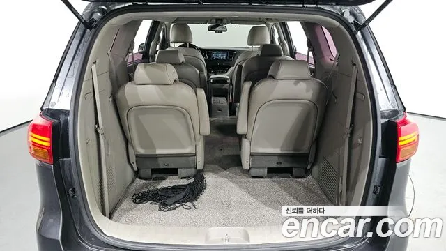 Kia All New Carnival id 2714210 из Кореи 11