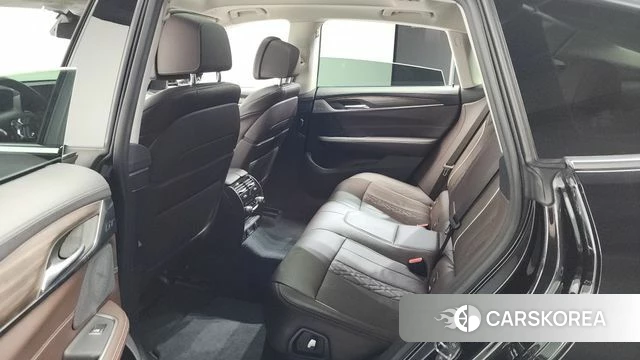 BMW 6 Series GT (G32) id 3905382 из Кореи 11