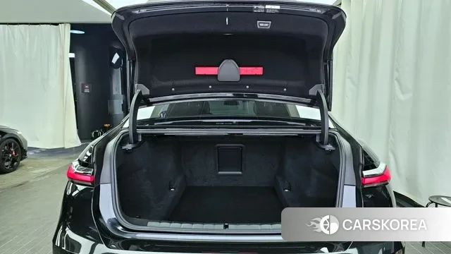 BMW 7 Series (G70) id 3619970 из Кореи 11