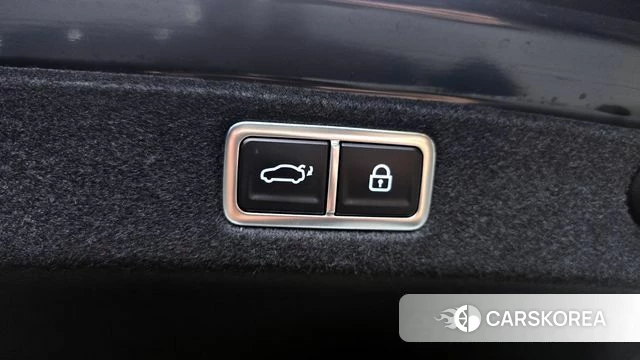 Hyundai Grandeur Hybrid (GN7) id 3805250 из Кореи 11