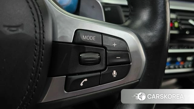BMW 5 Series (G30) id 4459449 из Кореи 11