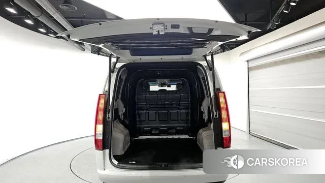 Hyundai Staria id 3611228 из Кореи 11