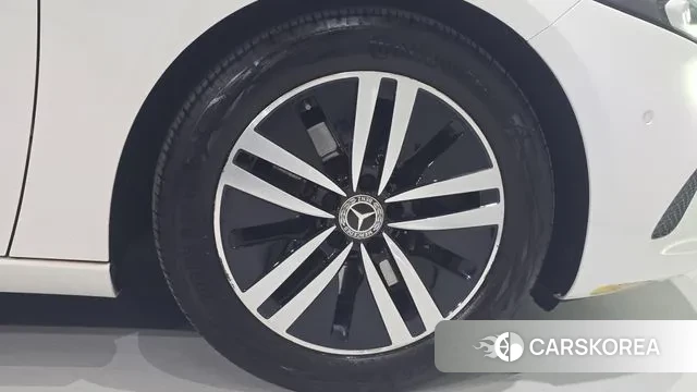 Mercedes-Benz A-Class W177 id 3349767 из Кореи 11