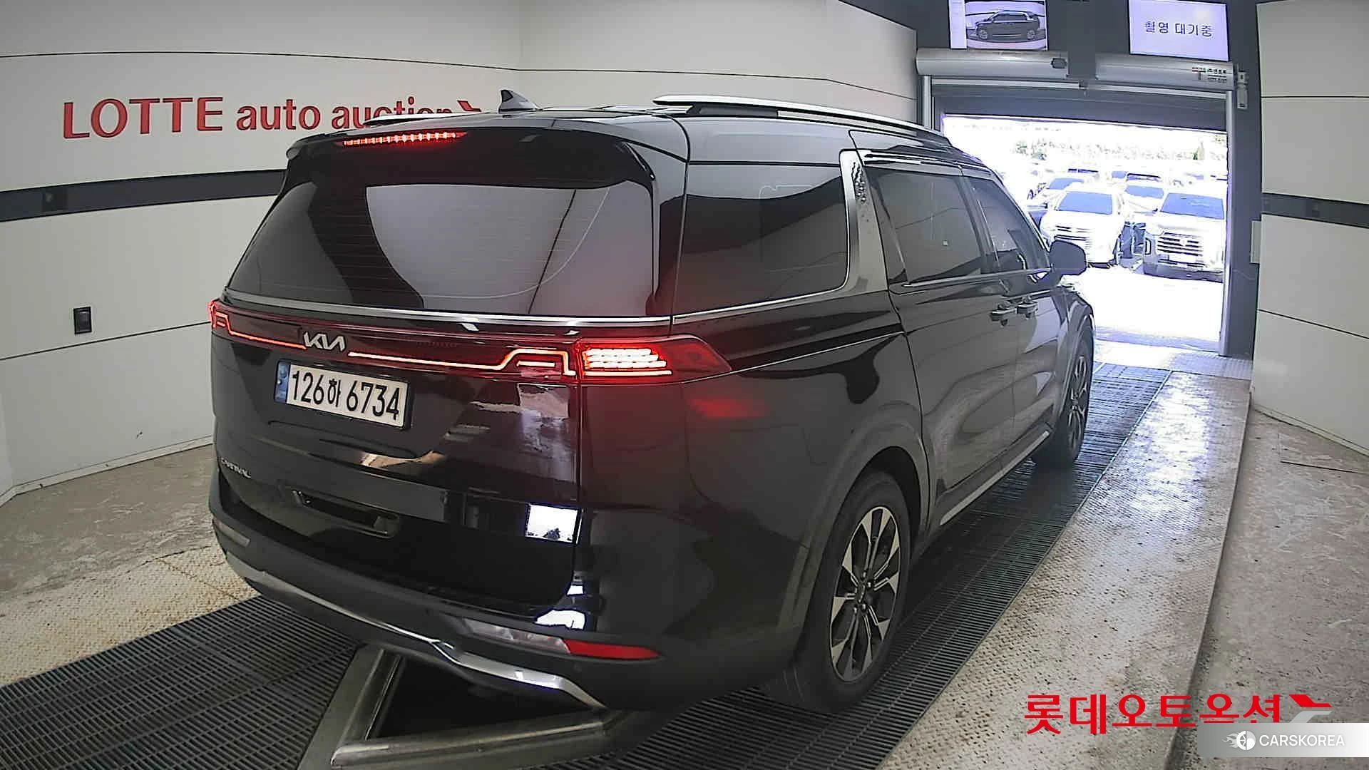 Kia Carnival id 4504365 из Кореи 11