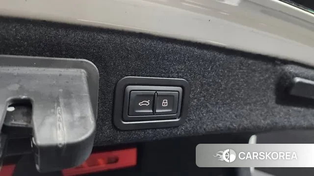 Audi New A6 id 3095924 из Кореи 11