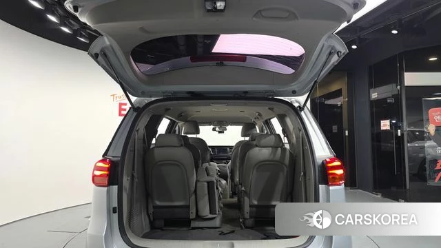 Kia The New Carnival id 4345585 из Кореи 11