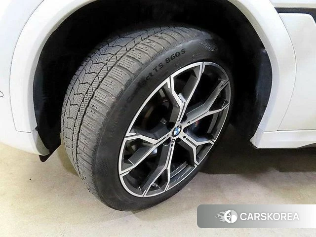 BMW X6 (G06) id 4309931 из Кореи 11