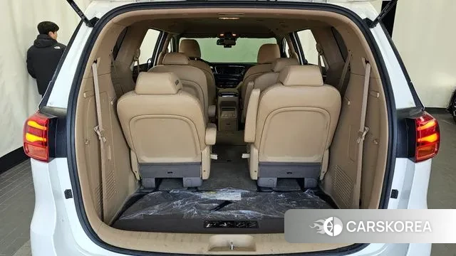 Kia The New Carnival id 3788934 из Кореи 11