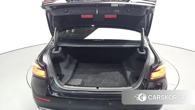 BMW 5 Series (G30) id 2984211 из Кореи 11