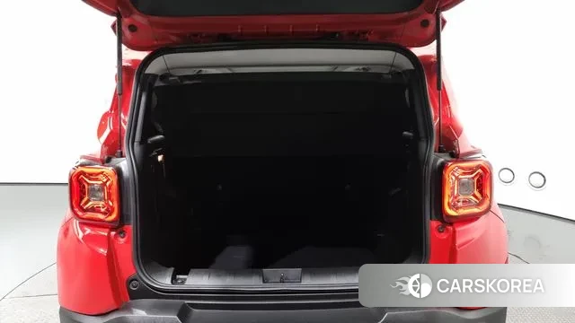 Jeep Renegade id 2849360 из Кореи 11