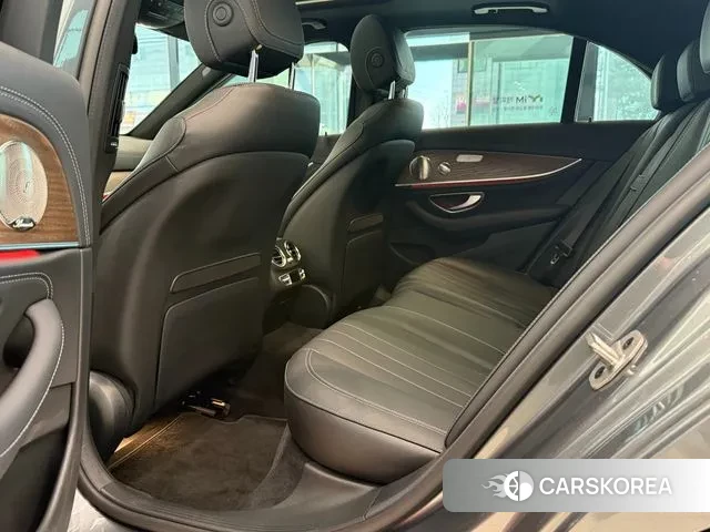 Mercedes-Benz E-Class W213 id 3758822 из Кореи 11