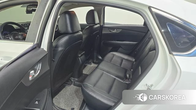 Kia Come New K3 id 4637943 из Кореи 11