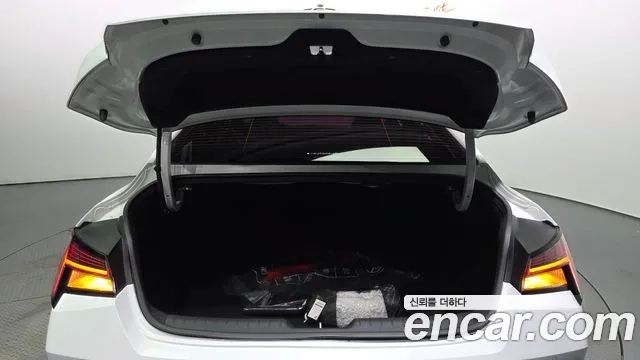 Hyundai Avante (CN7) id 2921498 из Кореи 11