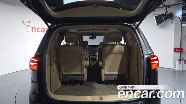 Kia The New Carnival id 2928308 из Кореи 11