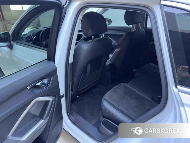 Audi Q3 id 4392084 из Китая 11
