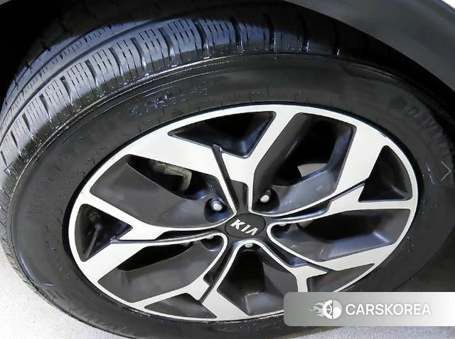 Kia Sportage The Bold id 4285706 из Кореи 11
