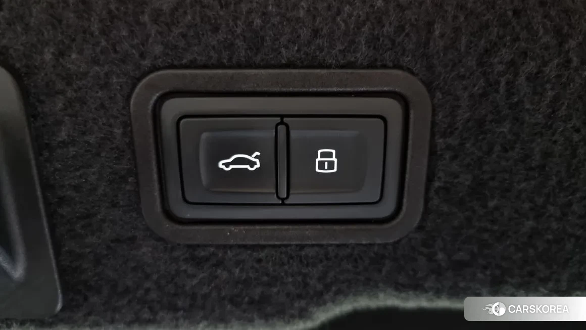 Audi A8 (D5) id 1556374 из Кореи 11