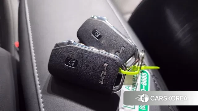 Kia Di Ol Nu Niro id 3280212 из Кореи 11