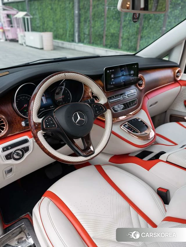 Mercedes-Benz V-class id 4239679 из Китая 11