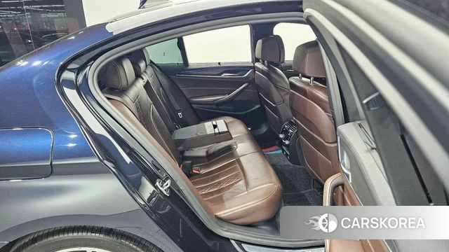 BMW 5 Series (G30) id 4430055 из Кореи 11