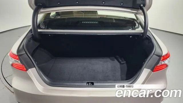 Toyota Camry (XV70) id 2881878 из Кореи 11