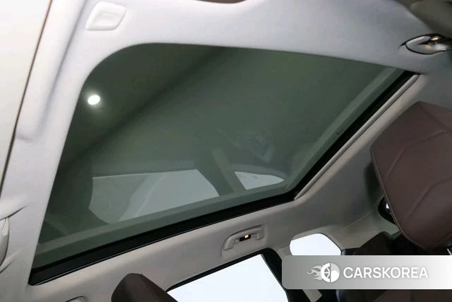 BMW iX1 id 4265700 из Китая 11