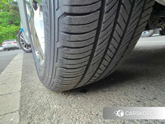 Kia The New Carnival id 4318122 из Кореи 11