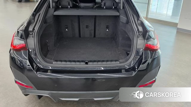 BMW i4 id 3876773 из Кореи 11