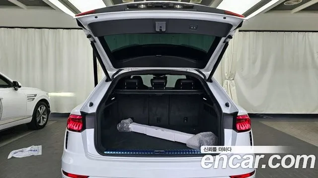 Audi RSQ8 (4M) id 2926799 из Кореи 11