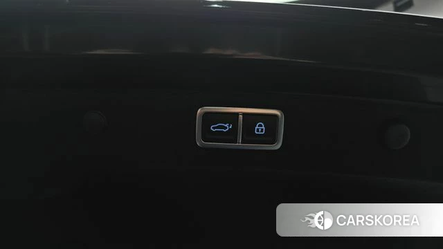 Hyundai Grandeur Hybrid (GN7) id 4200934 из Кореи 11