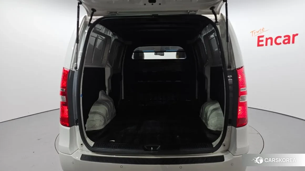 Hyundai The New Grand Starex id 2068787 из Кореи 11