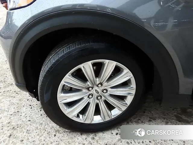 Ford Explorer 6th Generation id 3582164 из Кореи 11