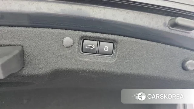 Kia K7 Premier Hybrid id 3616913 из Кореи 11