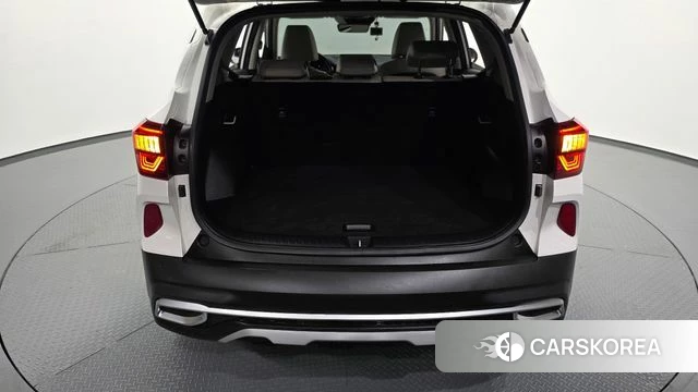 Kia Seltos id 4785121 из Кореи 11