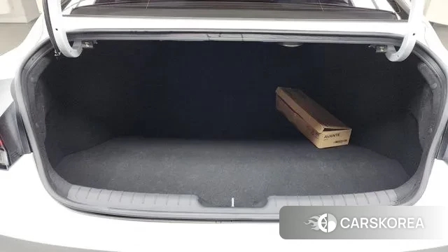 Hyundai Avante (CN7) id 3348150 из Кореи 11