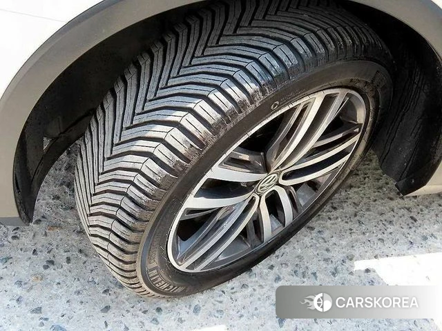 Volkswagen Tiguan Allspace id 4232130 из Кореи 11