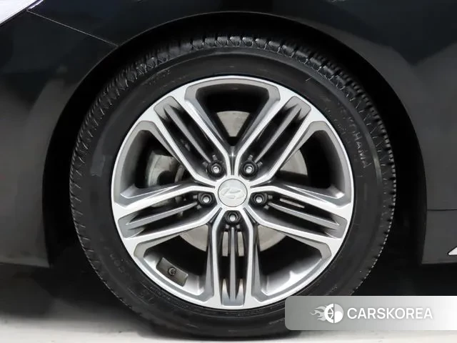 Hyundai Grandeur IG id 3713834 из Кореи 11