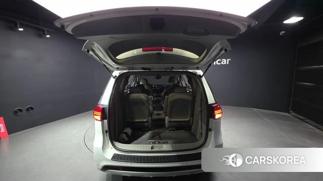 Kia All New Carnival id 4459742 из Кореи 11