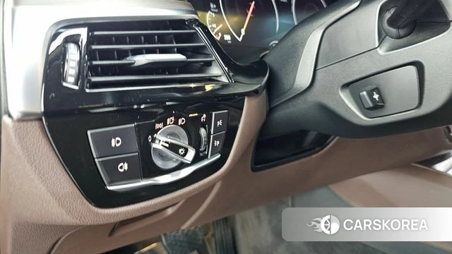 BMW 6 Series GT (G32) id 4574290 из Кореи 11