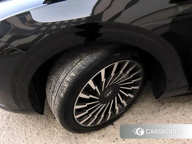 Hyundai Grandeur (GN7) id 3940744 из Кореи 11