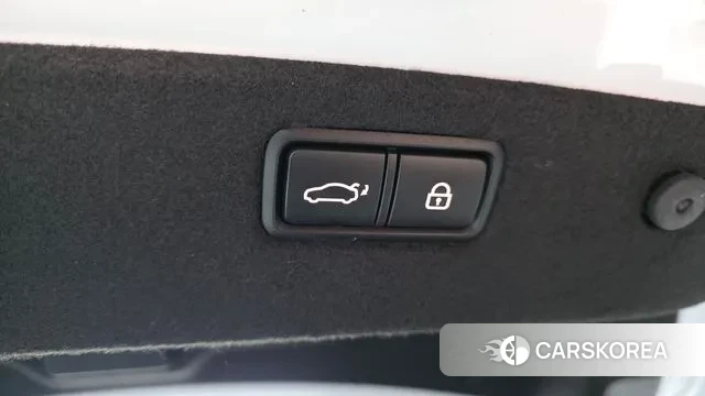 Genesis G70 id 3479965 из Кореи 11
