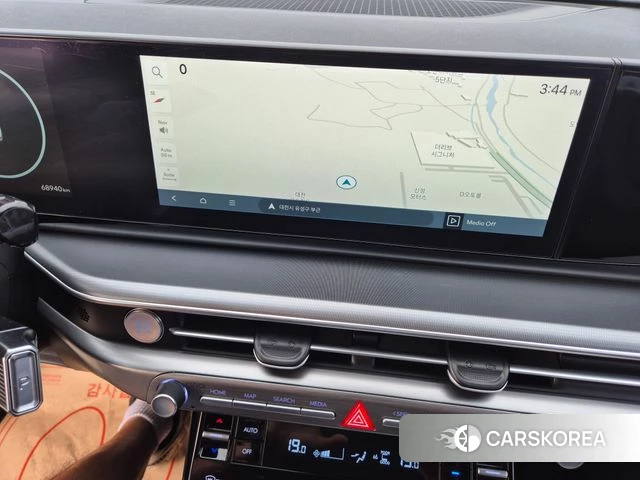 Hyundai Grandeur (GN7) id 4880384 из Кореи 11