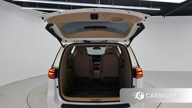 Kia The New Carnival id 3128540 из Кореи 11