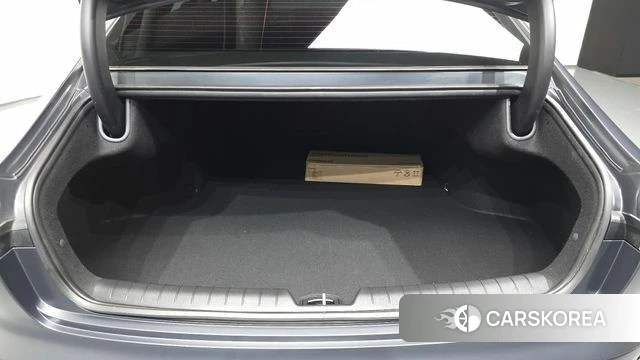 Hyundai Grandeur Hybrid (GN7) id 4560808 из Кореи 11