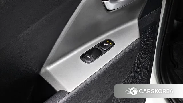 Kia Niro Plus id 3675661 из Кореи 11