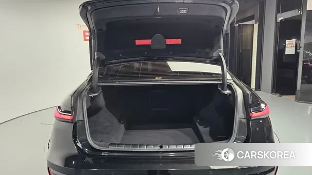 BMW 7 Series (G70) id 3272900 из Кореи 11