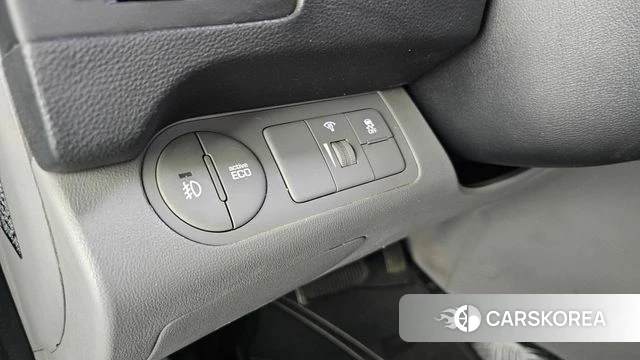 Hyundai The New Grand Starex id 4459171 из Кореи 11