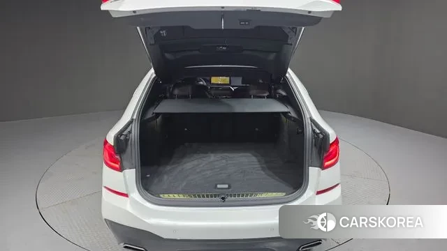 BMW 6 Series GT (G32) id 3027543 из Кореи 11